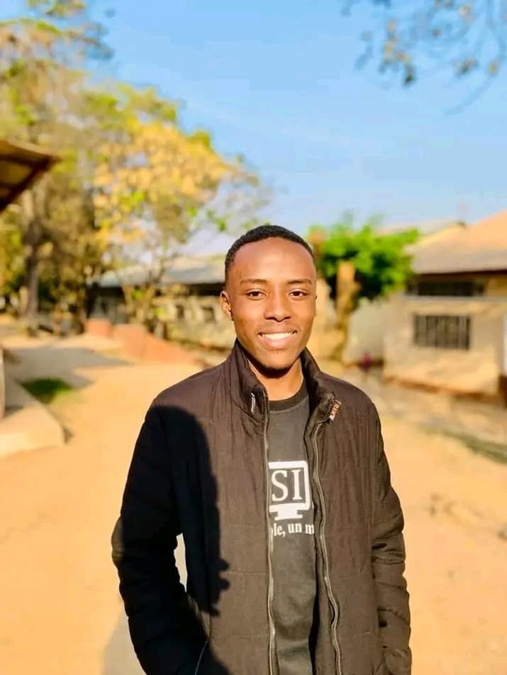 Peter Nzana (Myles)